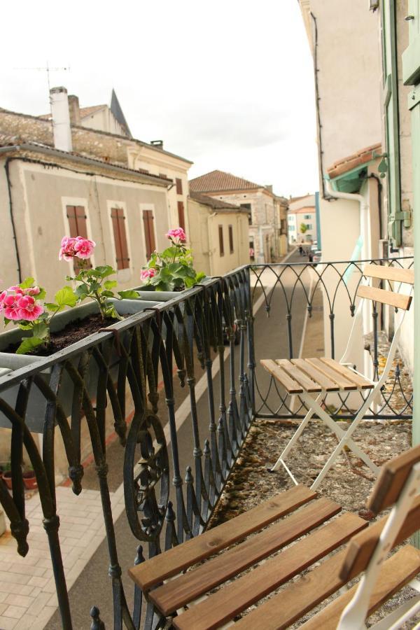 Bed and Breakfast Madamenfrance Monclar-d'Agenais Екстер'єр фото